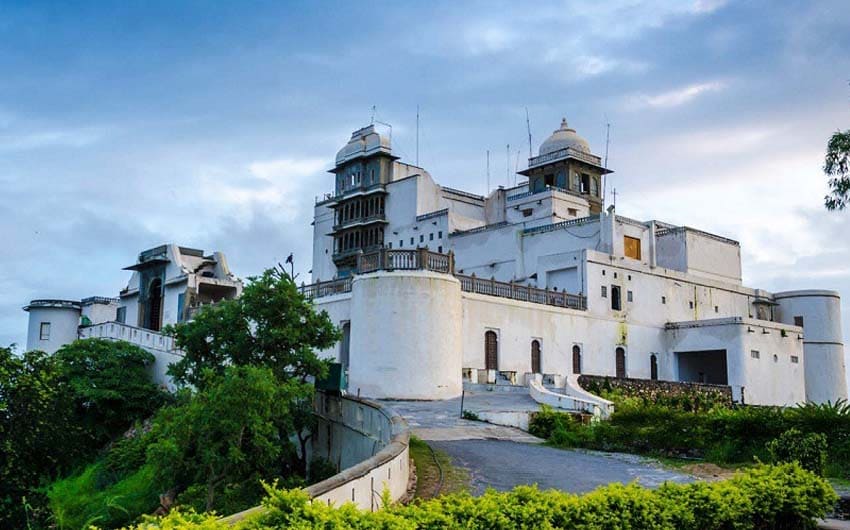 Sajjangarh (Monsoon Palace)